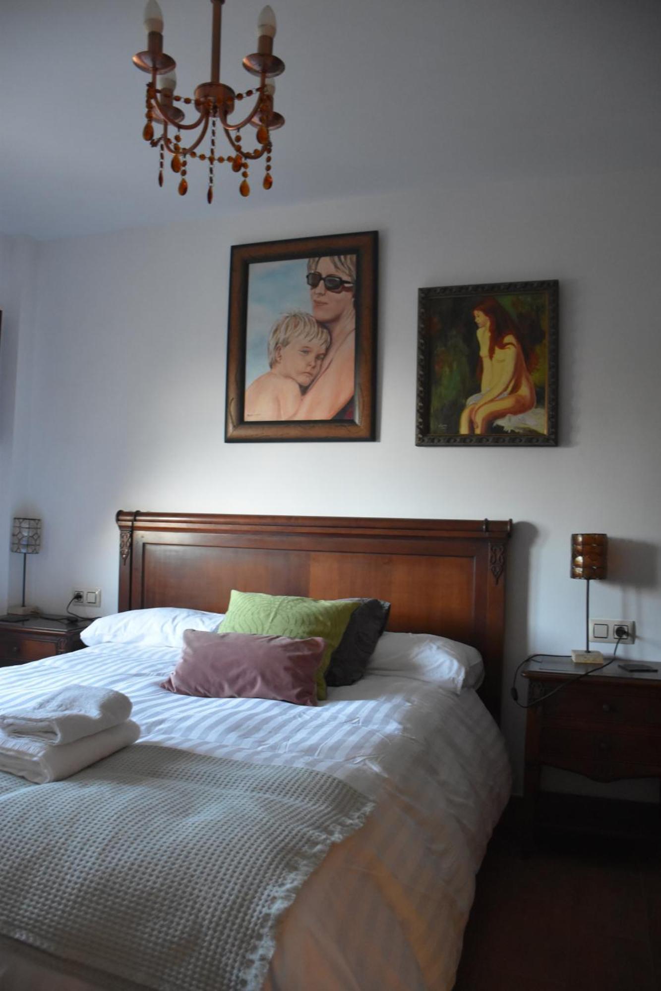 Pilgrim Rooms Os Agrinos Oia Bagian luar foto