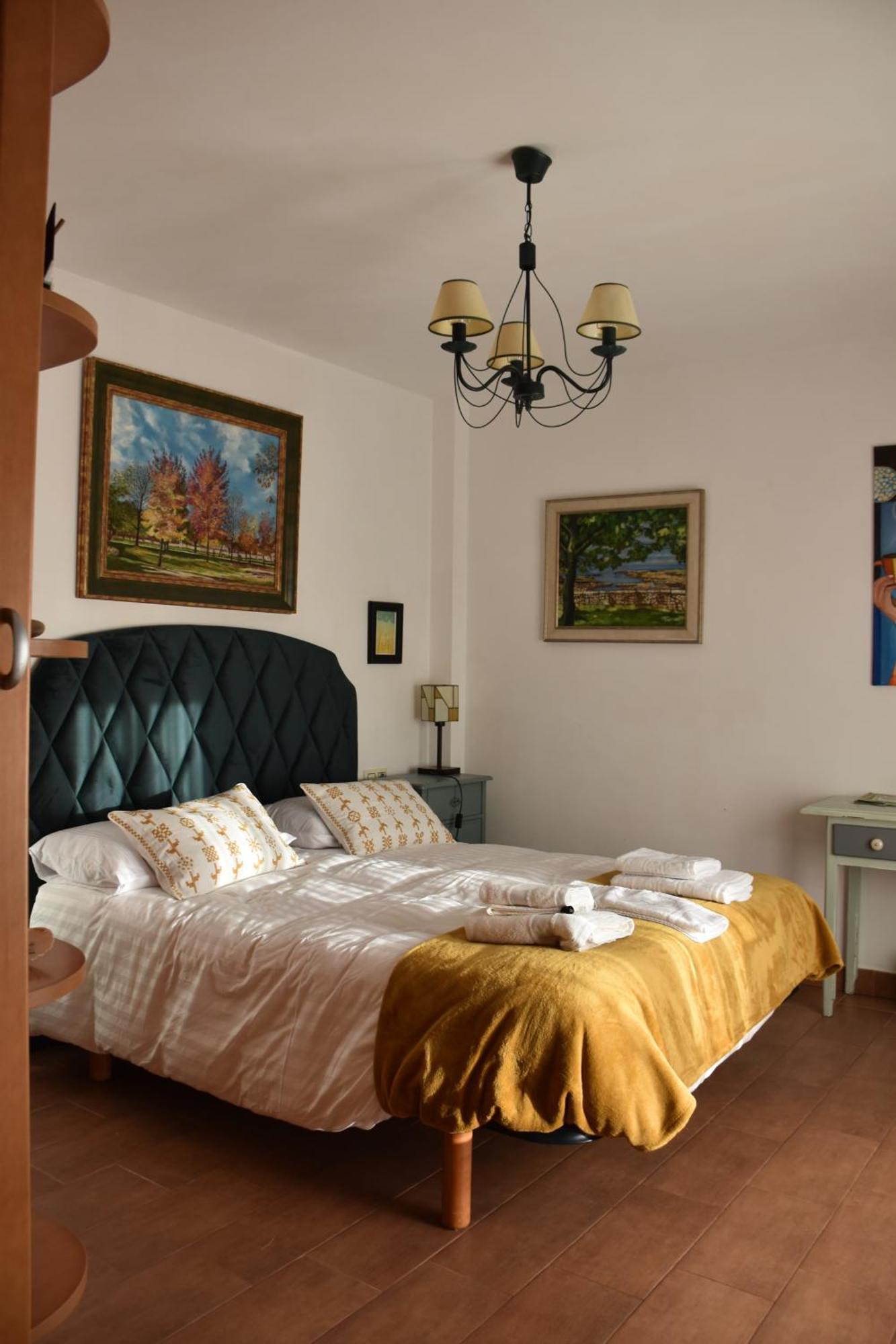 Pilgrim Rooms Os Agrinos Oia Bagian luar foto